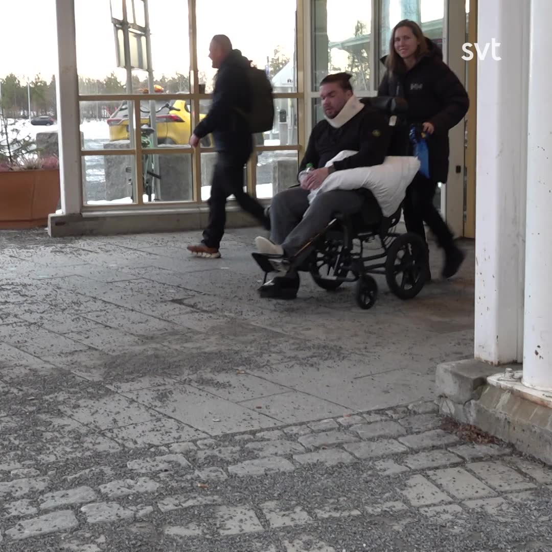 Patrik blev kvar 40 timmar på akuten i Luleå